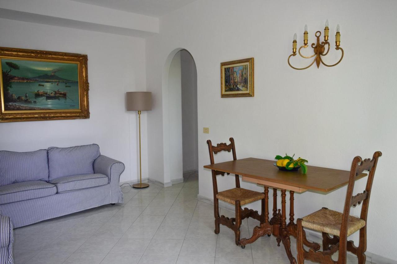 Il Giardino Selvatico Di Succellario - Apartments Barano dʼIschia Dış mekan fotoğraf